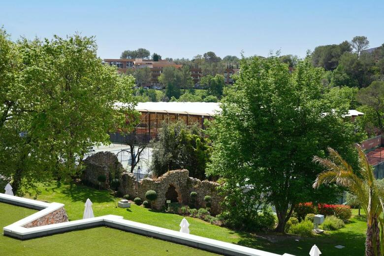 Mouratoglou Hotel & Resort