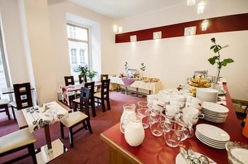 Yarden Aparthotel