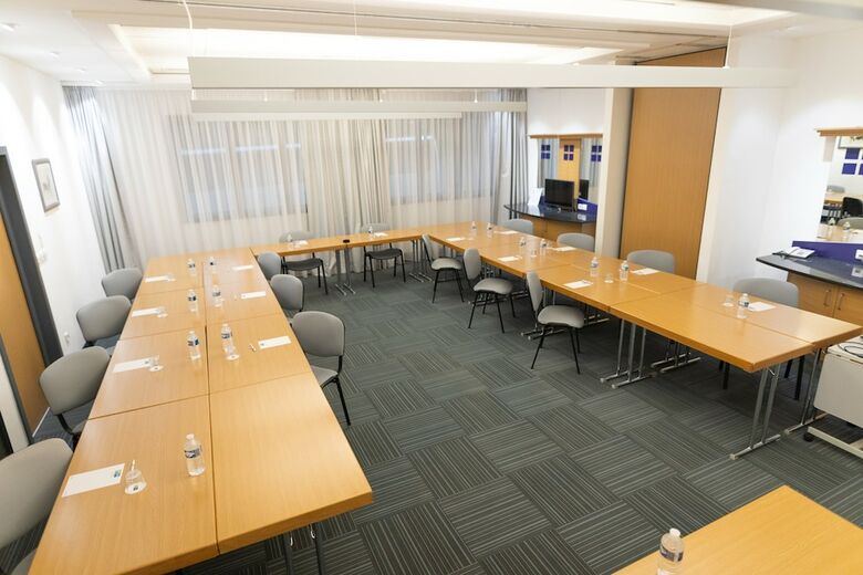 Hotel Holiday Inn Express Arras