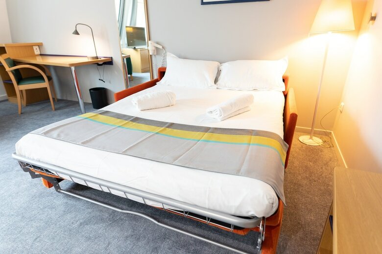 Hotel Holiday Inn Express Arras