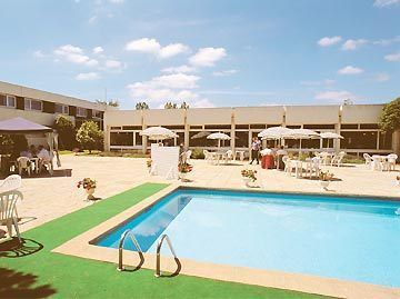 Hotel Oceania Brest Aeroport