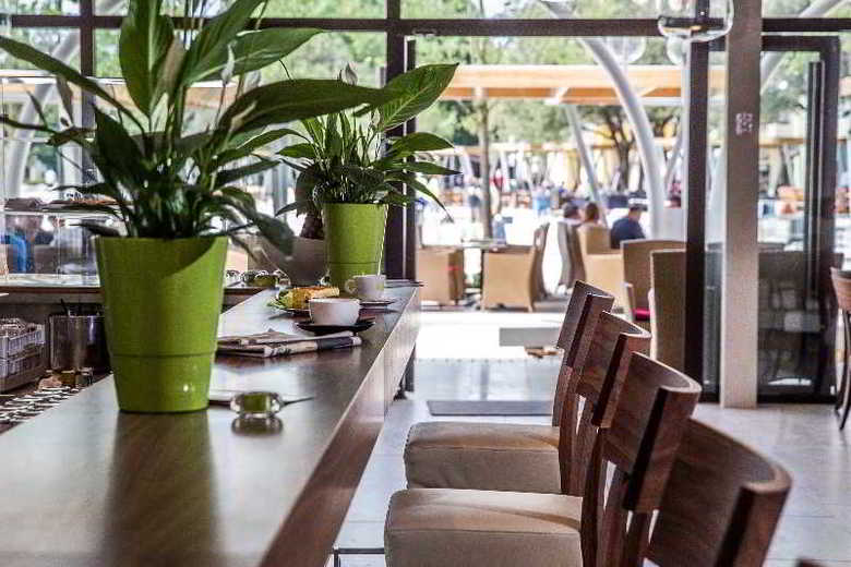 Hotel International