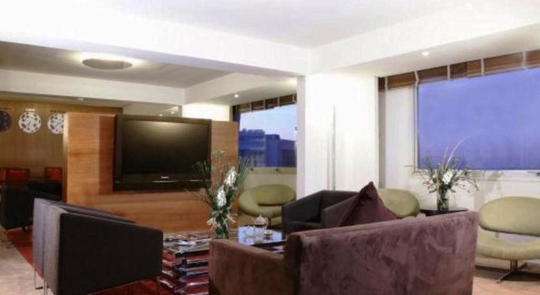 Hotel Golden Tulip Farah