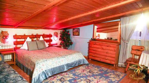 Hostal Smirnov Hotel