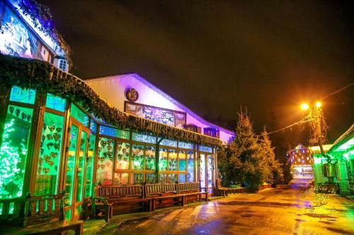 Hostal Smirnov Hotel