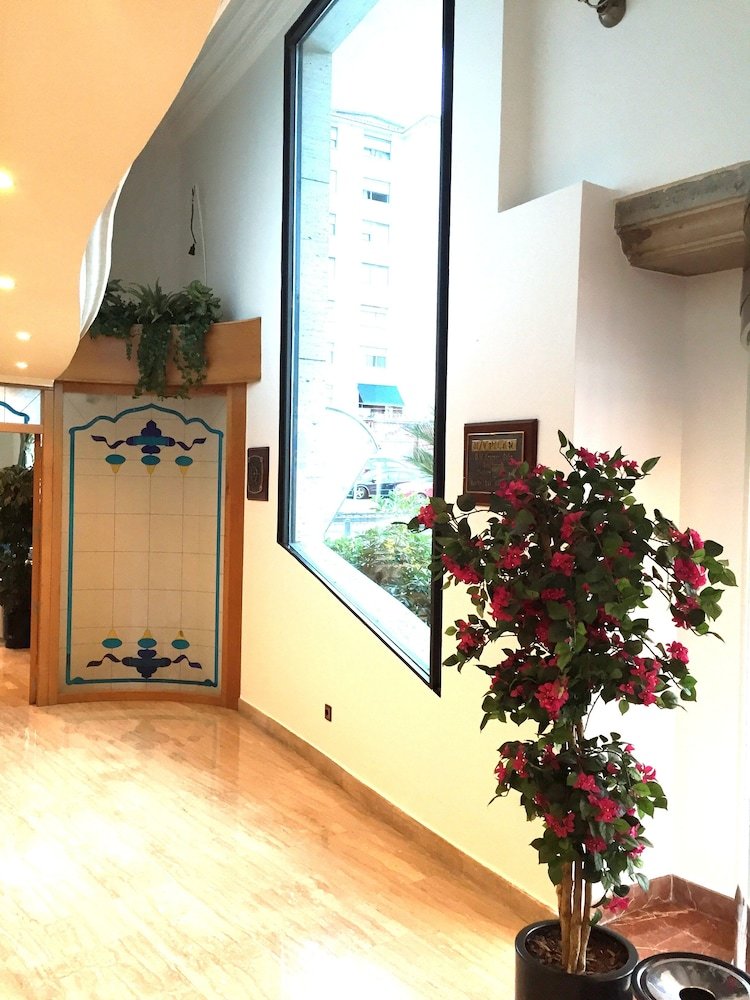 Hotel Nueva Plaza
