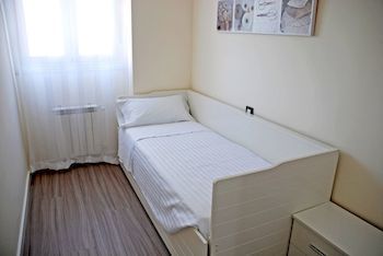 Apartamentos El Capricho De Madrid