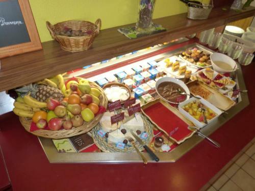 Comfort Hotel Macon Sud