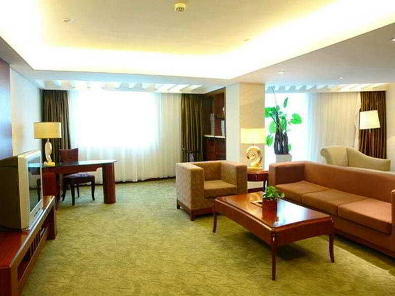 Hotel Donlord International
