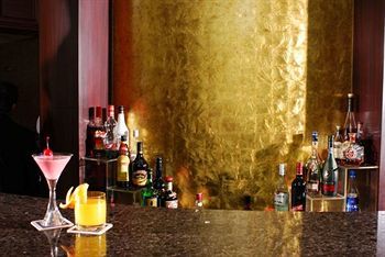 Grand Royal Hotel