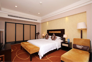 Hotel Landmark International