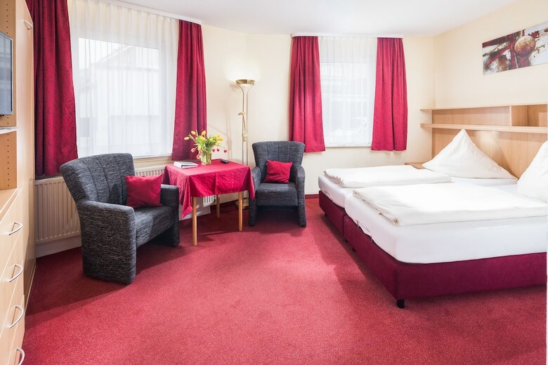 Hostal G�stehaus Bakker