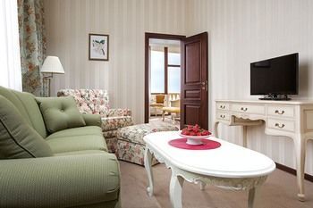 Dolphin Resort Hotel & Conference