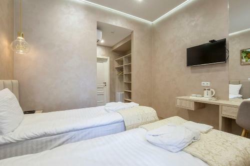 Grand Mark Hotel