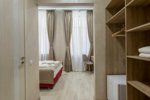 Grand Mark Hotel