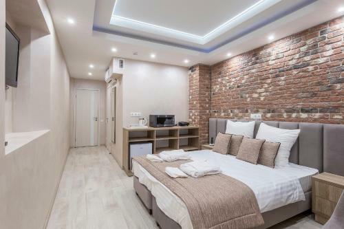 Grand Mark Hotel