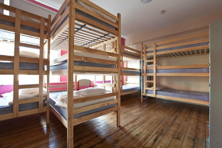 Hostel Connect