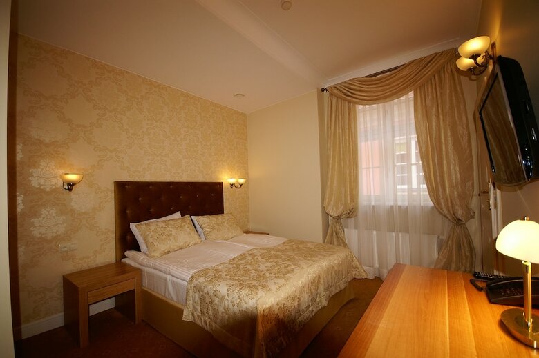 Hotel Kolegiacki