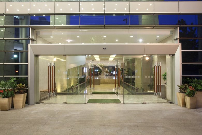 Hotel Holiday Inn Premier