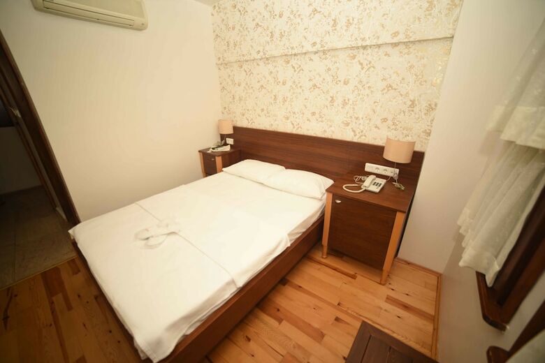 Apollon Hotel