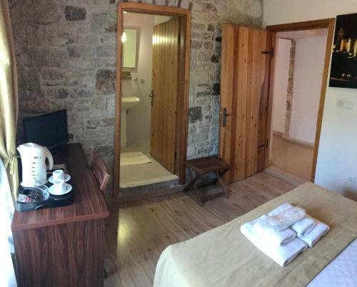 Hotel Foca Antik Otel