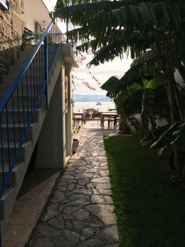 Hotel Foca Antik Otel