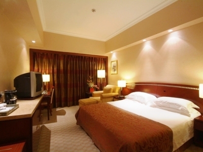 Hotel Pine City
