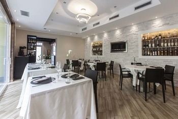 Hostal Bhl Boutique Rooms Legnano