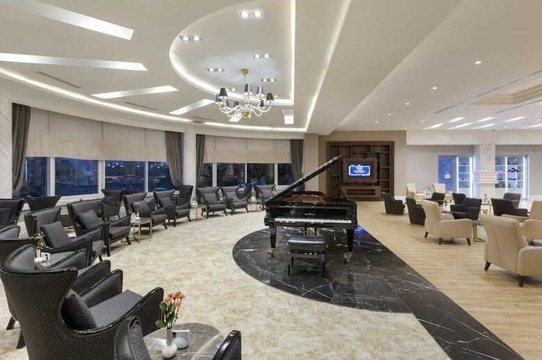 Alva Donna World Palace Hotel