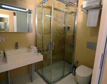 Tempo Hotel 4levent