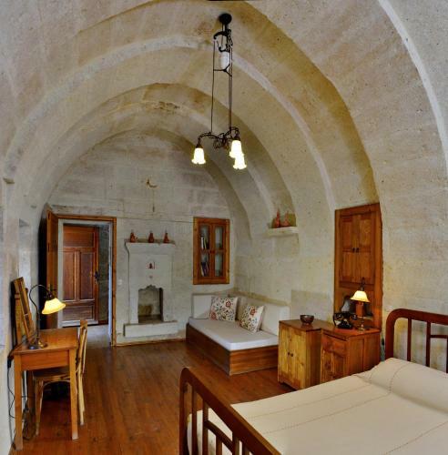 Esbelli Evi Cave Hotel