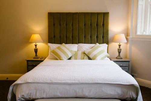 Hostal Rooks Nest