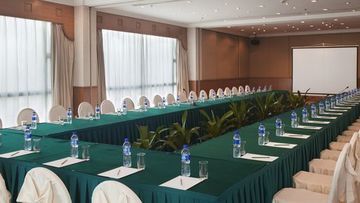 Hotel Holiday Inn Riverside Wuhan