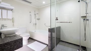 Hotel Holiday Inn Riverside Wuhan