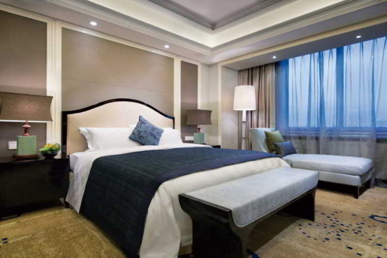 Hotel Ramada Plaza Tian Lu