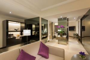 Marco Polo Gateway Hotel