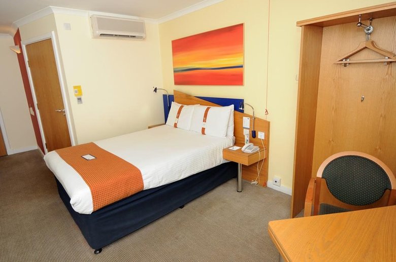 Hotel Holiday Inn Express Riverside