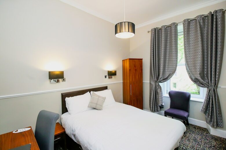 Kelvingrove Hotel