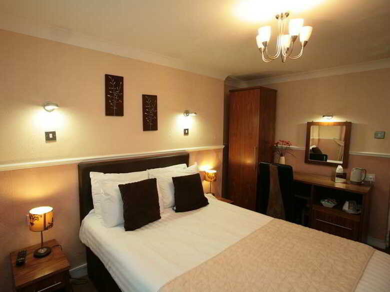 Kelvingrove Hotel