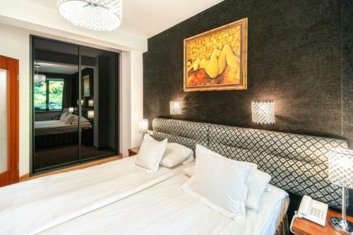 Hotel Murowanica