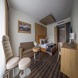 Hotel Rezydencja Nosalowy Dw�r