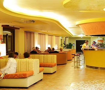Hotel Oasis