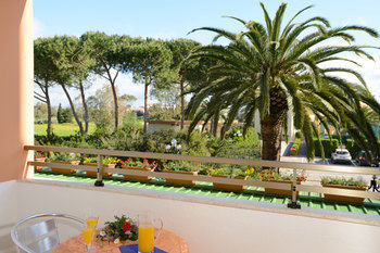 Hotel Oasis