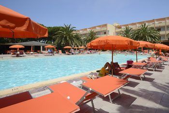 Hotel Oasis