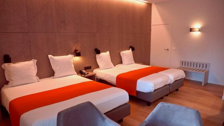 Flanders Hotel