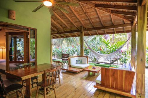 Hotel Villas Santa Teresa