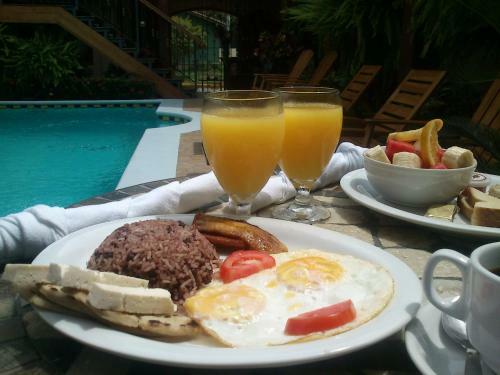 Hotel La Mar Dulce
