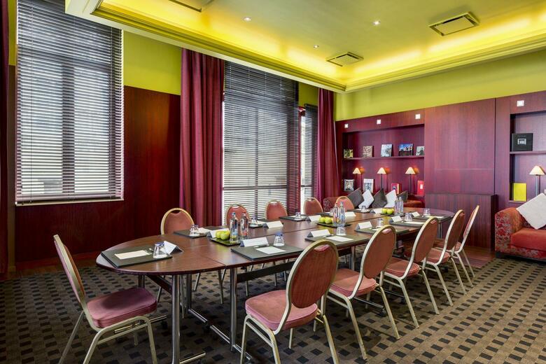 Hotel NH Gent Belfort