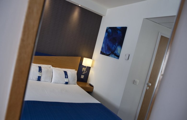 Hotel Express By Holiday Inn Mechele