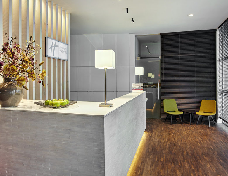 Hotel Express By Holiday Inn Mechele